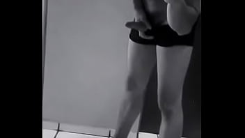 Preparandose para metermela duro