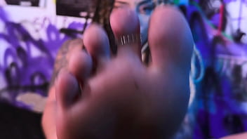 Medusa's foot tease