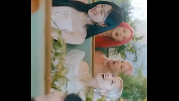 Loona flip that mv