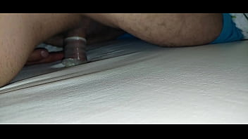 Fut Gaura Din Salteaua Cu Prezervativ Noaptea Tarziu thumbnail