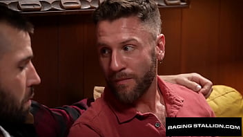 Beefy God Buck Richards Bangs Neighbour thumbnail