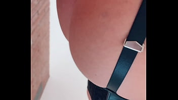 Bonjour mes coquinoux nouvelle tenue ce matin vous aimez