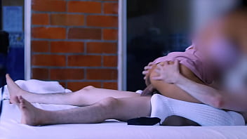 Cuñada y el compañero de su herma