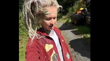 We’re on the road with our jeep and things are happening what’s your wildest road trip story #jeepadventur