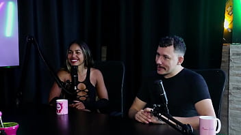 Teve experiência ruim na boate que o fábio porchat frequentava o miss bumbum a ajudou a ter mais credibilidade e venceu o miss simpatia casal kaliente sheer red