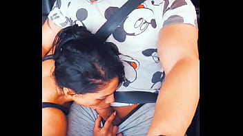 Putinha esfomeada mama rola grossa na floresta até gozar em largados e gozados