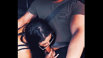 Putinha esfomeada mama rola grossa na floresta até gozar em largados e gozados