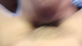 Le folle el coño a la esposa recién casada de mi mejor amigo ojala no se entere