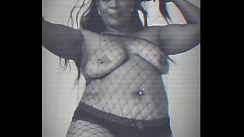 You gotta love the mature thickness #over60club #over40club #over50club #sexymature #sexymaturewomen #agelessbeauty #ebo