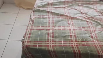 Coroa vivi guedez brincando com pirocudo