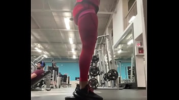 Get low muscular whore