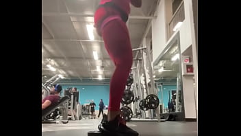 Get low muscular whore