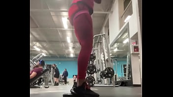 Get low muscular whore