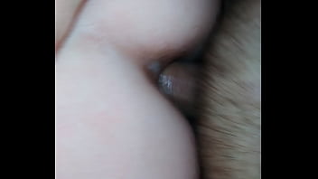 Эта сука жаждит анальным сексом