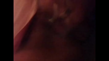 Pretty pussy squirts