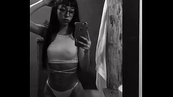 Puta zorra de instagram