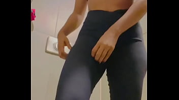 Gostosa linda morena