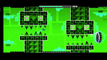 El Pelicano Picando Con Un Pico De Madera Como En El Maicra thumbnail