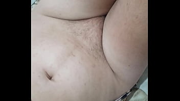 Novinha safada goza várias vezes