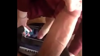 Novinho Fazendo A Gulosa No Pau Grosso thumbnail