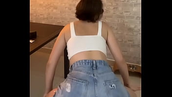 Big Ass Of Hot Girl thumbnail