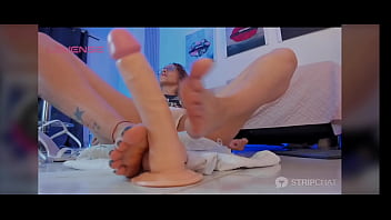 Paja a dildo de goma