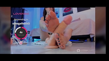 Paja a dildo de goma