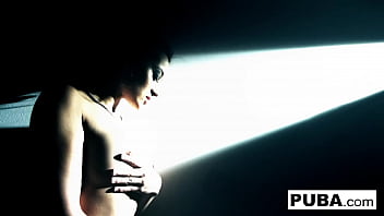 Brunette babe rubs herself