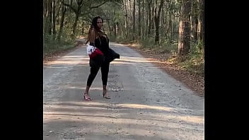 It’s easy for me to turn it on #blacktrans #ebonytrans #blacktgirl