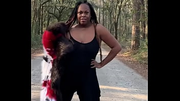 It’s easy for me to turn it on #blacktrans #ebonytrans #blacktgirl