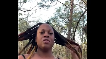 It’s easy for me to turn it on #blacktrans #ebonytrans #blacktgirl