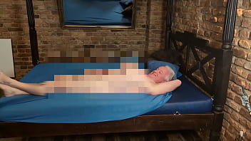 Manic pixie takes the paul jones blowjob challenge