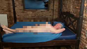 Manic pixie takes the paul jones blowjob challenge