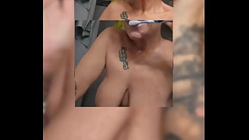 Good morning beautiful darlins how about a grwm for tata tuesday gotta moisturize and keep those pearly whites pretty