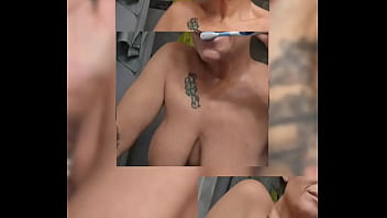 Good morning beautiful darlins how about a grwm for tata tuesday gotta moisturize and keep those pearly whites pretty