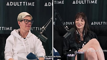 She knows all her fans are young guys looking for a hot step mom