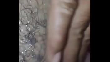 Gozou nos pentelhos da puta do job