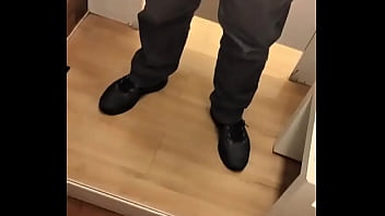 Ontem foi dia de arrumar o guarda roupa e dar aquela punhetadinha no provador é de lei confere lá no privacy tem 1 Ontem foi dia de arrumar o guarda roupa e dar aquela punhetadinha no provador é de lei confere lá no privacy tem 1