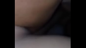 Negão viciado em buceta molhada