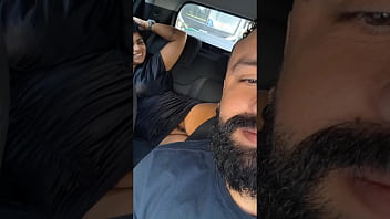 Nicoly putaria real em sp pelada no transito buceta peluda na balada e leitada de amigo