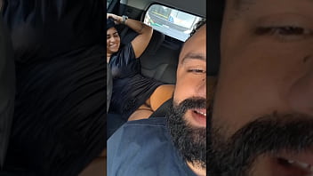 Nicoly putaria real em sp pelada no transito buceta peluda na balada e leitada de amigo