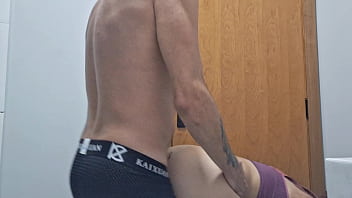 Vazou vídeo da enfermeira fodendo dentro do banheiro do hospital