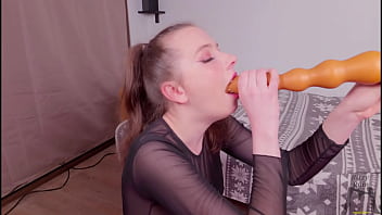 Ritzy rain train her mouth with huge toys deepthroat drooling and dripping saliva Ritzy rain train her mouth with huge toys deepthroat drooling and dripping saliva