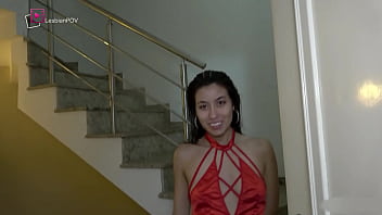 My chubby ass and pussy crave your tongue