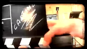 Time machine to her toes