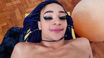 Comendo a novinha estudante tomando gozada na cara amopornobr