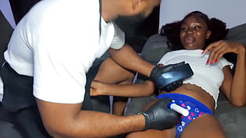 My female client asked me to fuck her with my big dick after drawing tattoo on her ass and pussy area