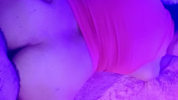 En este bar te folla la dueña si te quedas sin dinero sin duda es la mejor bartender 3