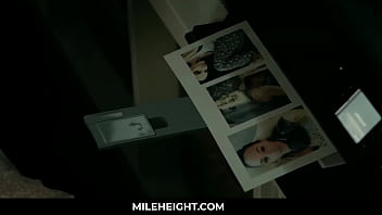 Envious girl prefers to stay in home and masturbate all day long