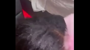 Dos morenas lesbianas dandose mucho amor que rico se chupan el coño